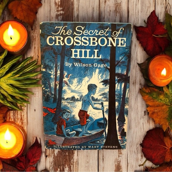 VINTAGE 1959 The Secret of Crossbone Hill by Wilson Gage - Hardcover - Picture 1 of 11